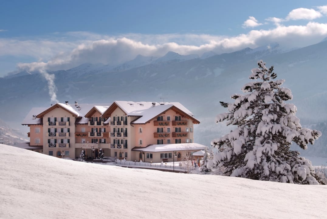 Außenansicht Hotel Lagorai