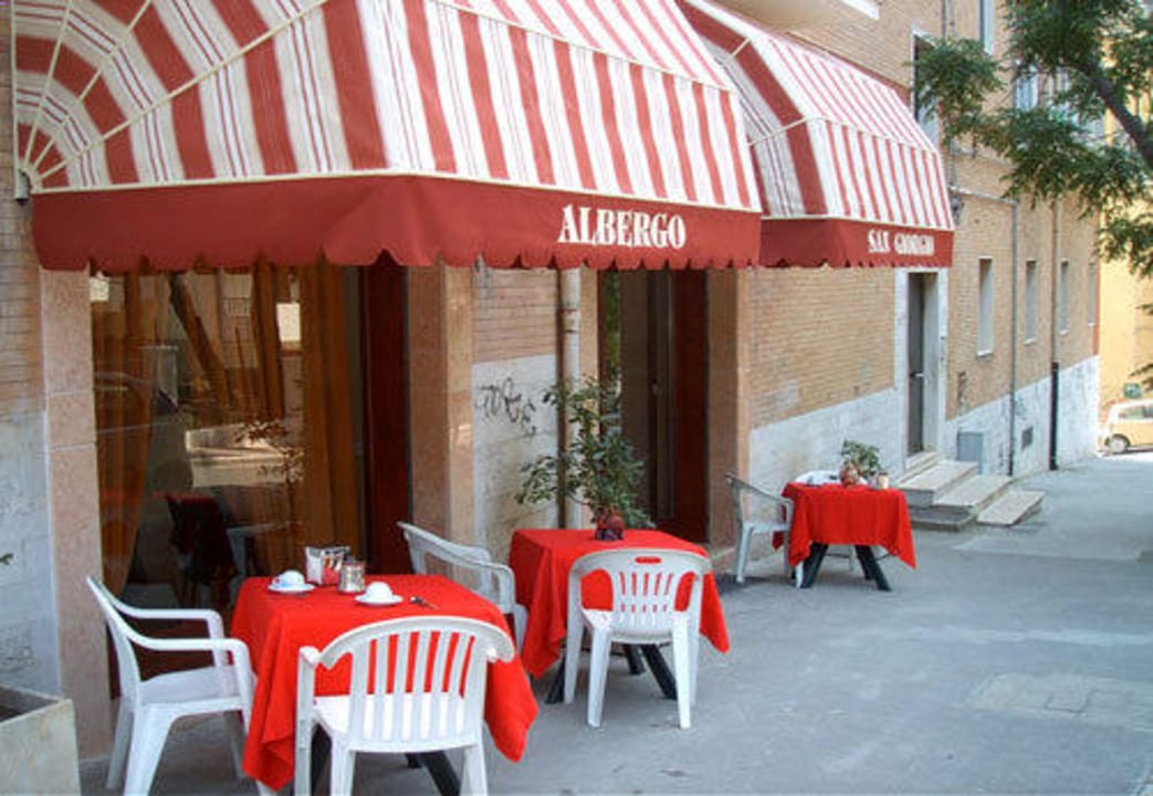 Entrata Hotel Albergo San Giorgio