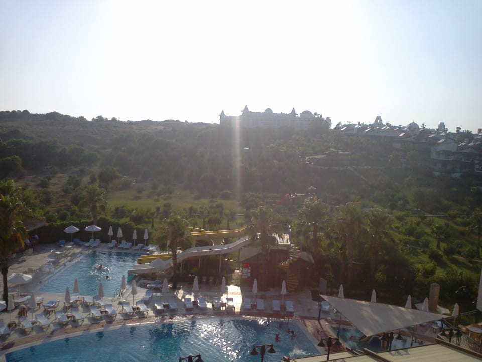 Sonnenuntergang.................................. Royal Atlantis Beach Hotel