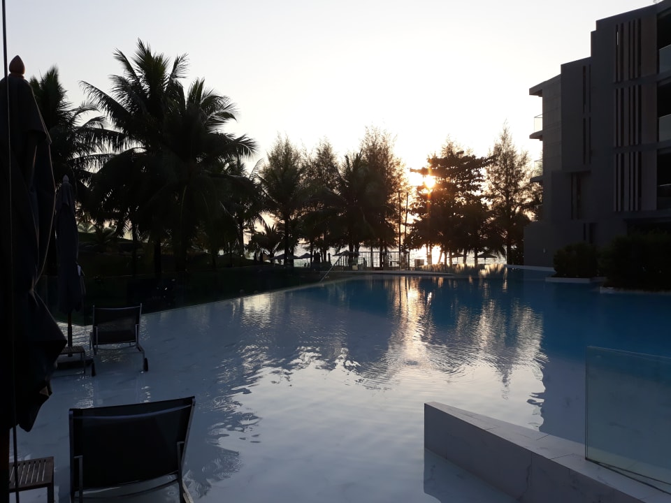 Pool La Vela Khao Lak