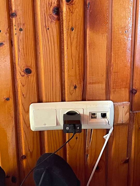 Zimmer Sayanora Hotel