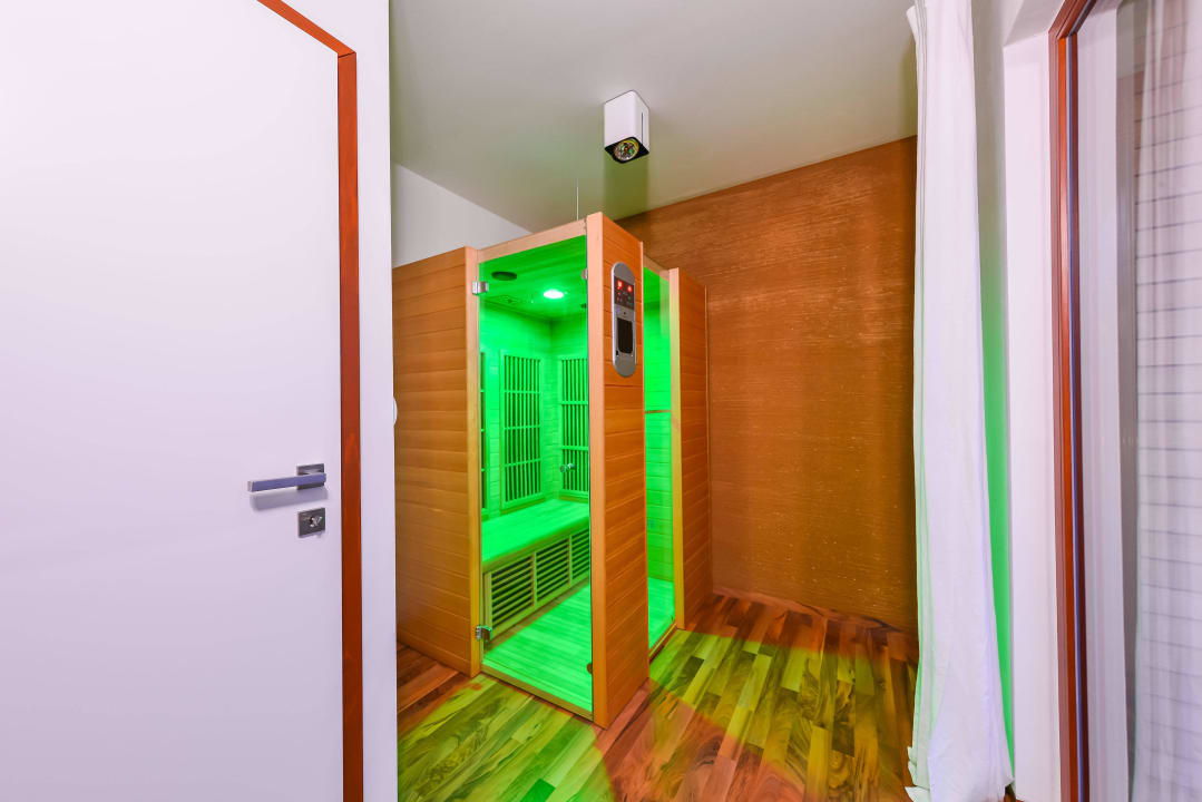 Infrarotkabine in einem Ferienhaus in Unterlamm Weingarten-Resort Unterlamm Loipersdorf