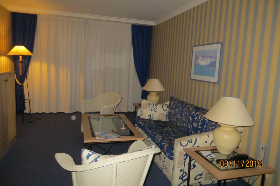 Wohnzimmer Mönchsgut Suite 101 Dorint Strandhotel Binz