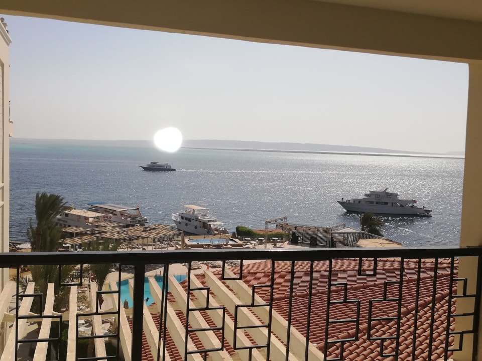 Ausblick SUNRISE Holidays Resort (Adults Only)