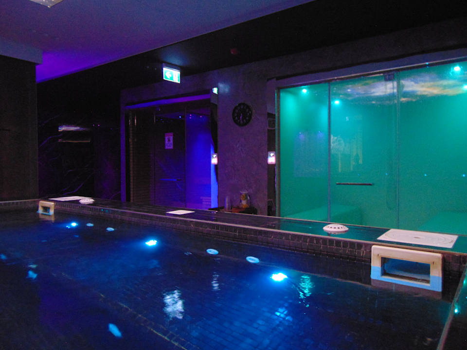 Sport & Freizeit Hotel Elisa Tirana, Affiliated by Meliá