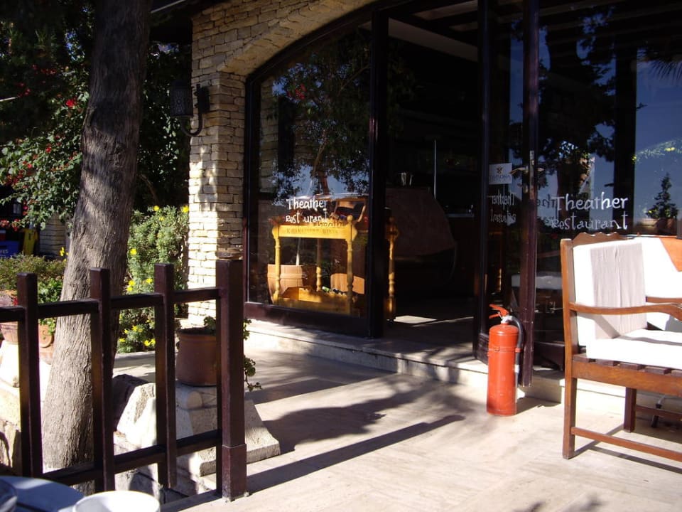 Frühstück Leda Beach Hotel