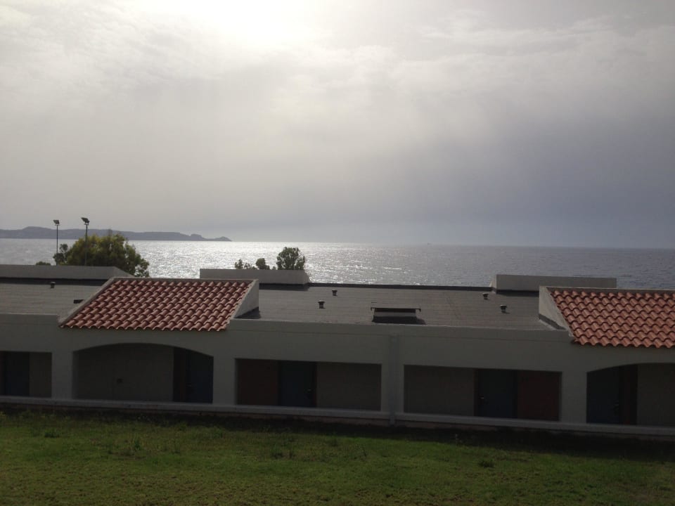 Da unten wohnten wir in erster Reihe  Rodos Princess Beach Hotel & Spa