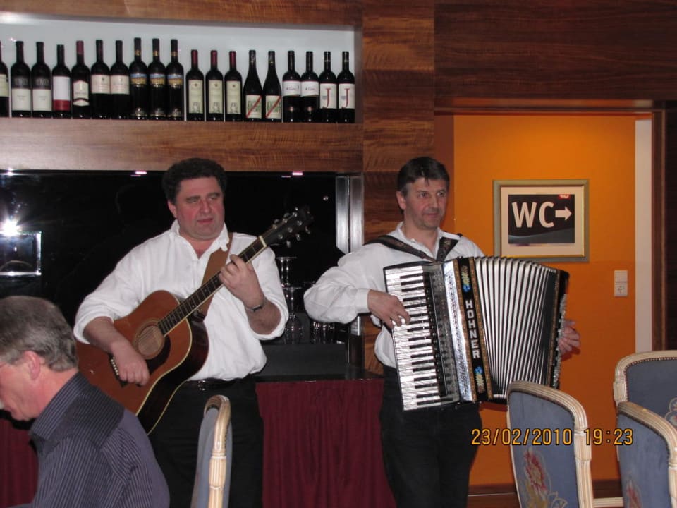 Musik Unterhaltung im Restaurant Hotel Alphof Alpbach