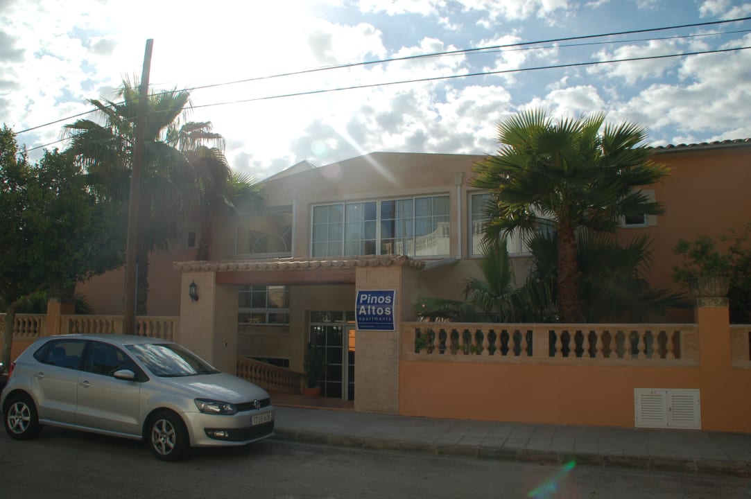 Straßenansicht Apartments Pinos Altos