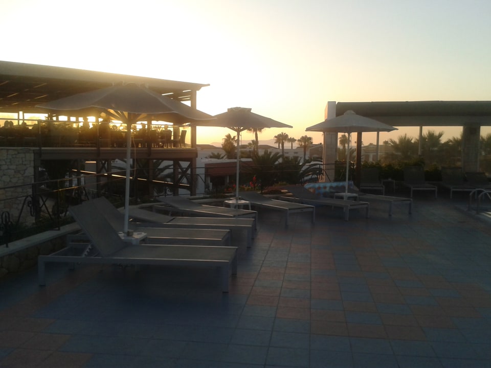 Außenansicht Annabelle Beach Resort