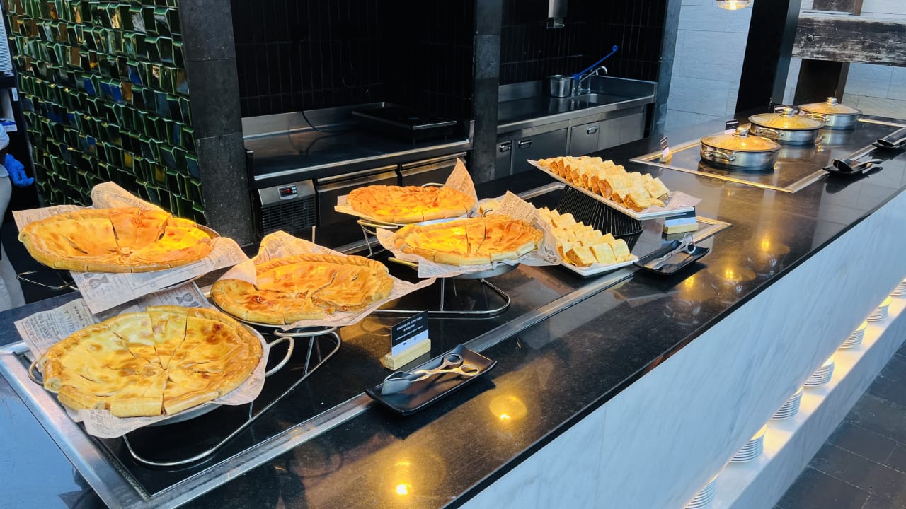 Gastro Salobre Hotel Resort & Serenity