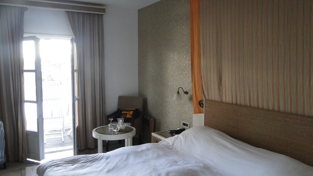 Bett Myconian Imperial Resort & Thalasso Spa Centre