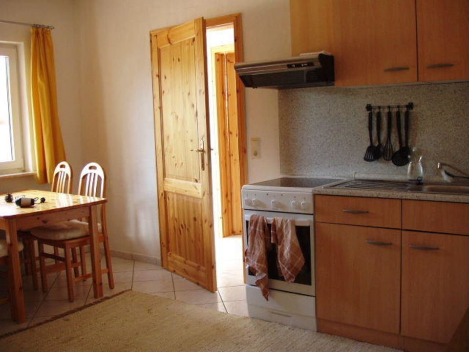 Küchenzeile mit Esstisch Hofgut Unterbach