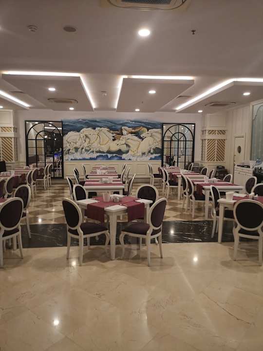 Gastro Mary Hotel Side