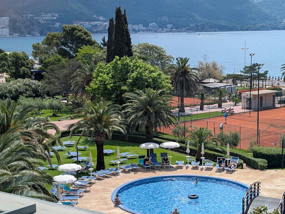 Sonstiges Iberostar Waves Slavija