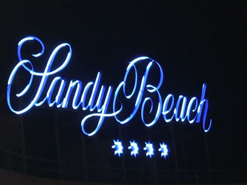 Außenansicht Seaside Hotel Sandy Beach