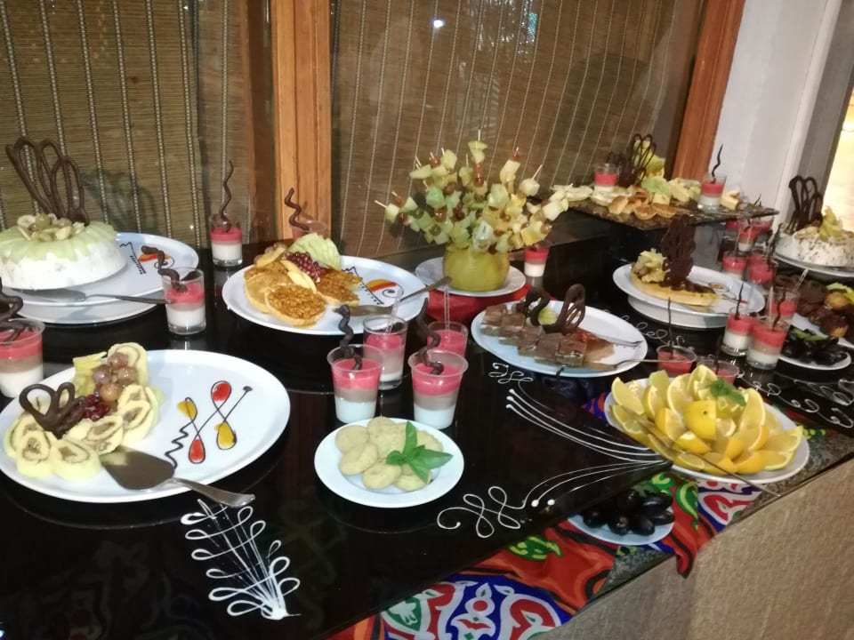 Leckere Desserts! Ghazala Beach