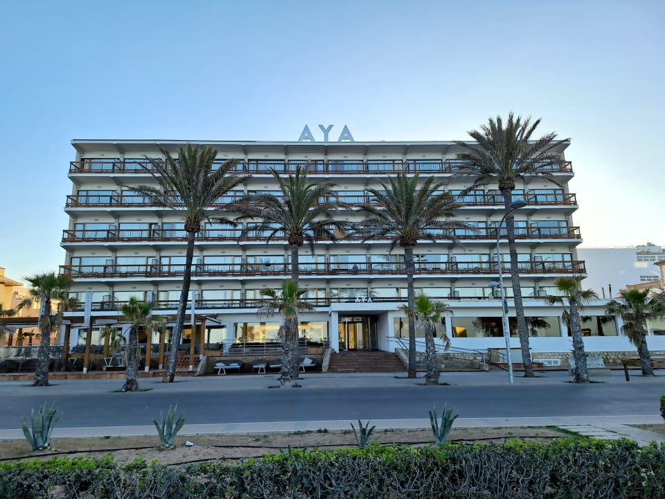 Außenansicht AYA Seahotel - Adults only