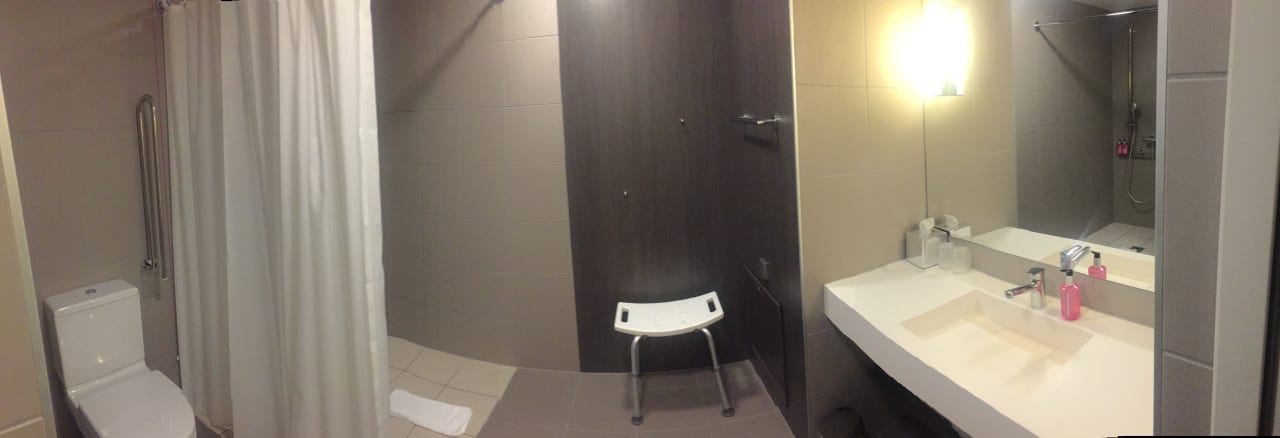Zimmer MOXY Frankfurt Airport