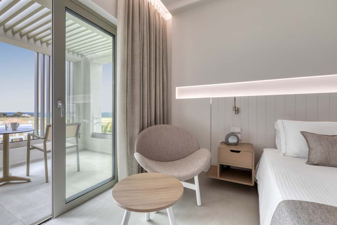 Zimmer Neptune Luxury Resort