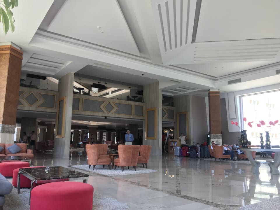 Lobby Beach Albatros Resort