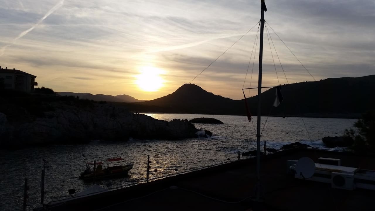 Sonnenuntergang Hotel Bella Mar