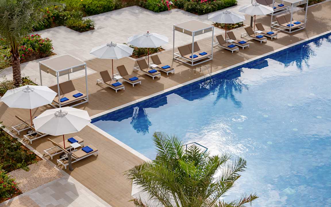 Pool InterContinental Fujairah Resort