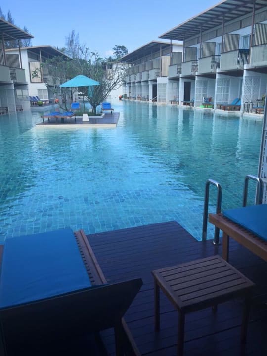 Poolzugang The Briza Beach Resort Khaolak