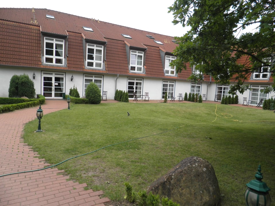 Blick auf den Neubau Familotel Borchard's Rookhus am See