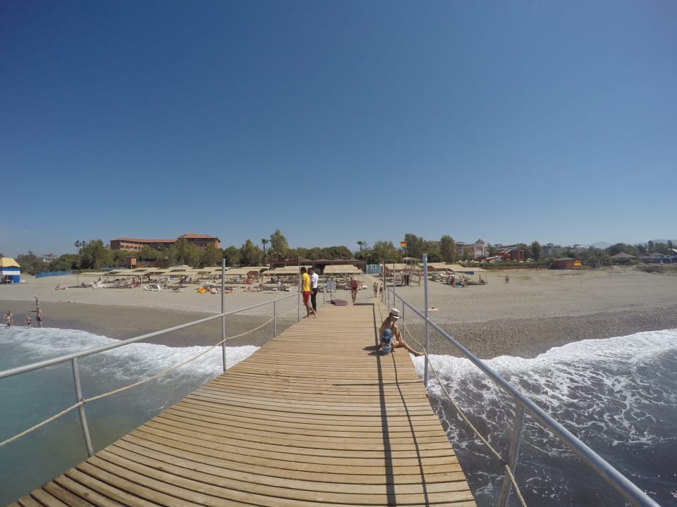 Strand Club Turtas Beach Hotel