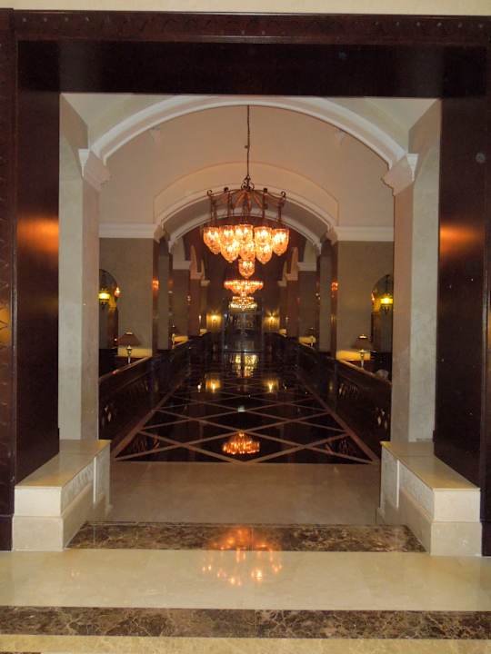 Lobby Miramar Al Aqah Beach Resort