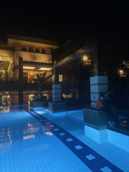 Pool TUI BLUE Xanthe