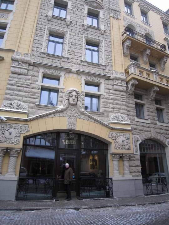 Entrance Hotel Neiburgs Hotel