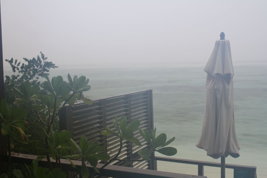 Regen Meeru Maldives Resort Island