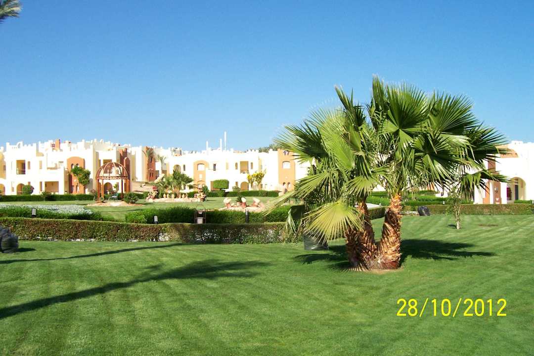 Uchvácení hotelovou zahradou SUNRISE Royal Makadi Resort