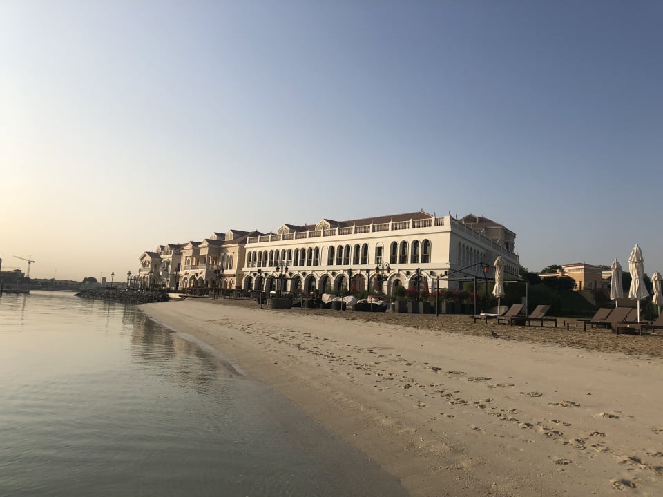 Strand The Ritz-Carlton Abu Dhabi Grand Canal
