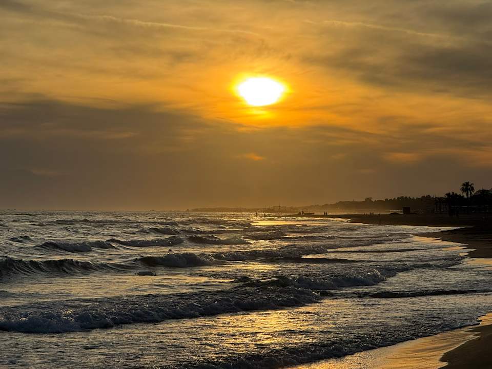 Strand Alba Resort Hotel