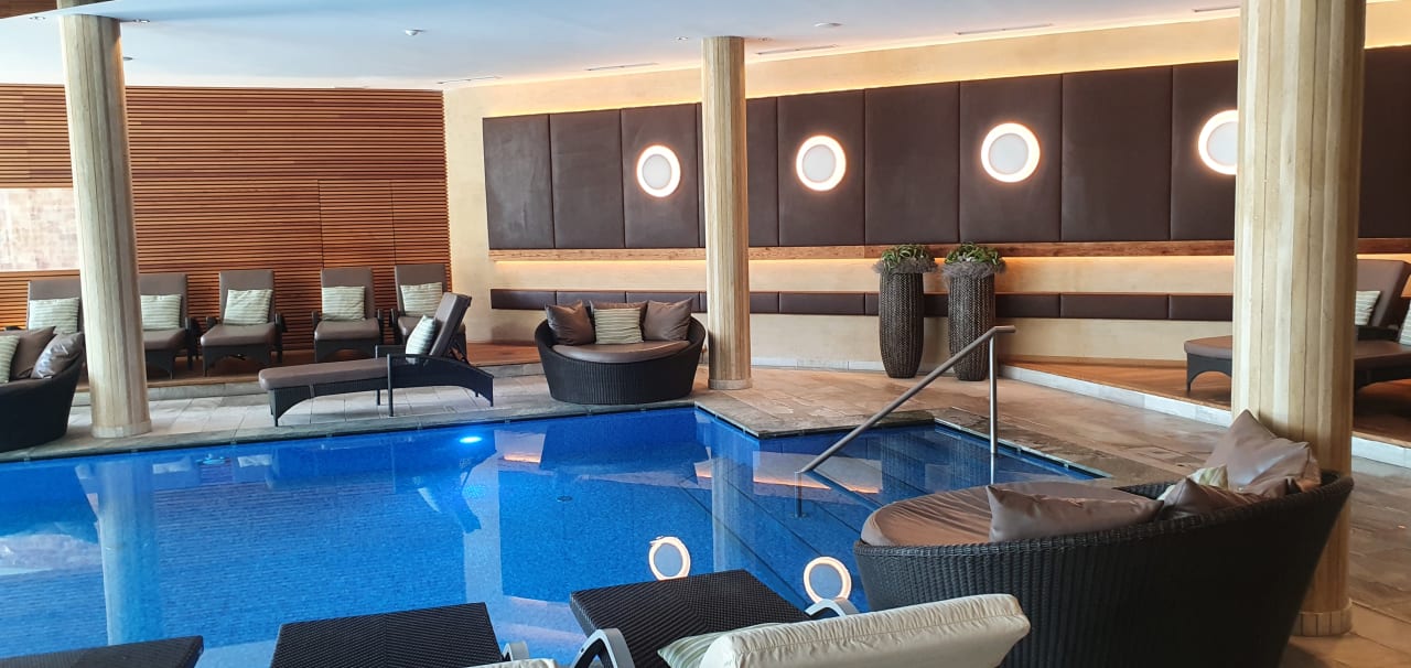 Pool Quellenhof Luxury Resort Passeier