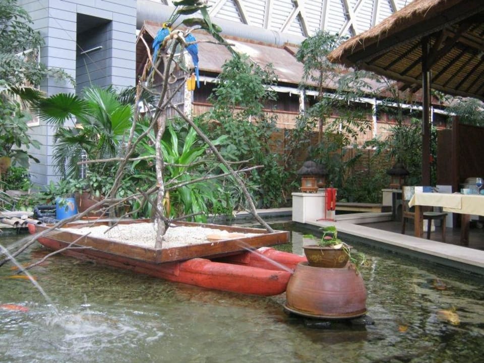 Gemütlich spazieren gehn Tropical Islands Resort