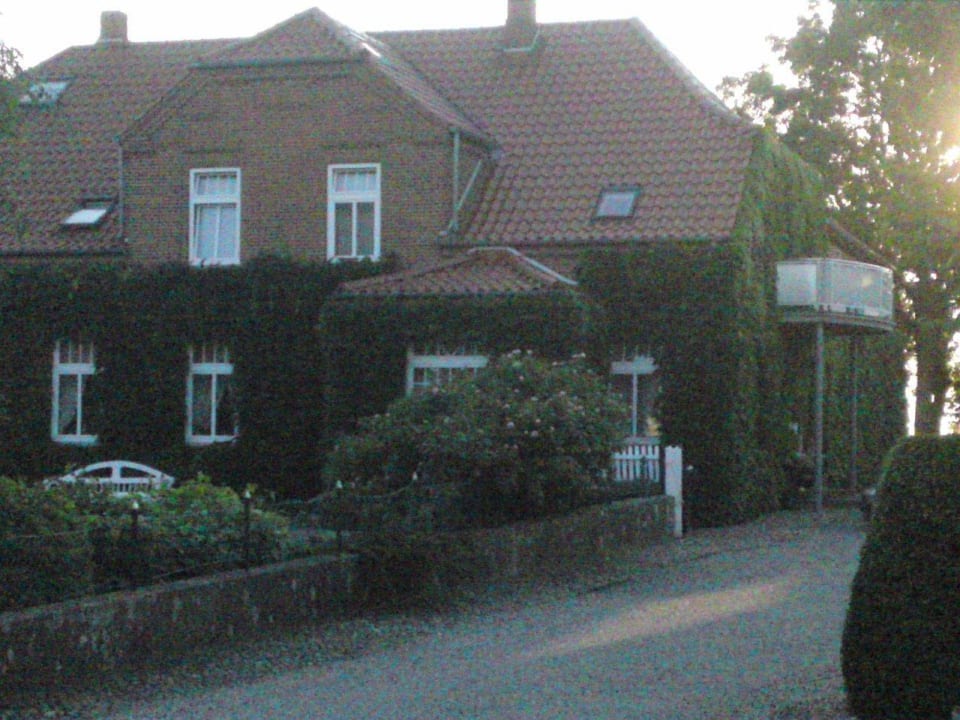Blick zum Bauernhaus  Bauernhof Muhl