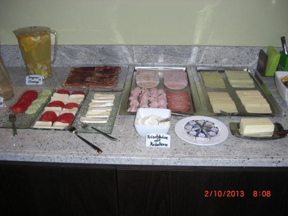 Wurst, Käse, Saft Panoramahotel Am Sonnenhang