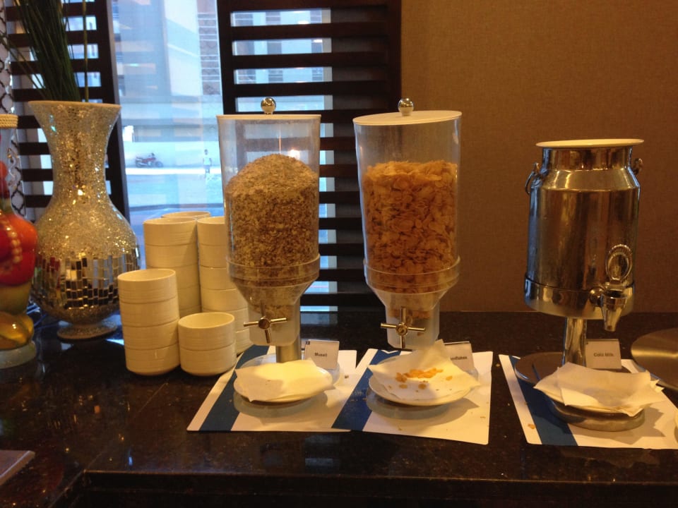 Frühstück  Citymax Hotel Al Barsha