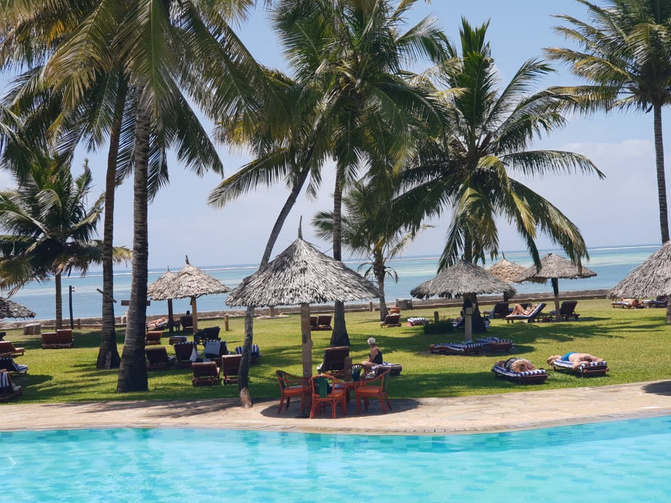 Pool Neptune Palm Beach Boutique Resort & Spa