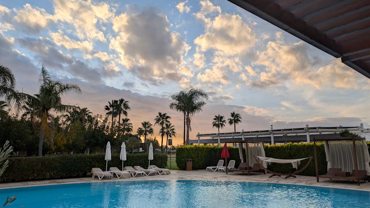 Außenansicht Hotel Baia Lara