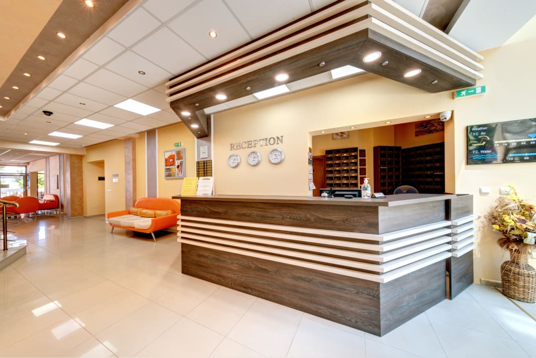 Lobby Aparthotel Prestige City II