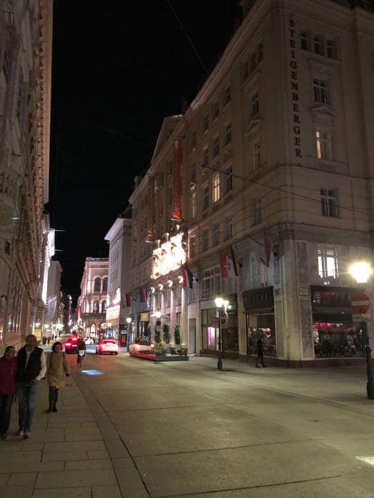 Außenansicht Steigenberger Hotel Herrenhof