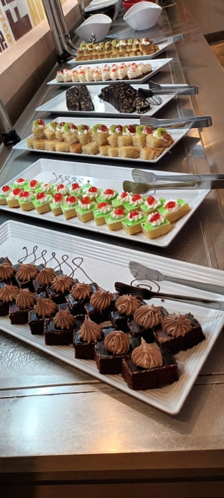 Gastro Three Corners Sea Beach Resort