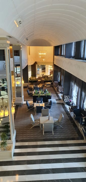 Lobby Bella Resort & Spa