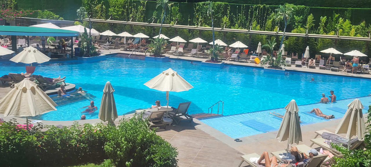 Pool Seaden Quality Resort & Spa