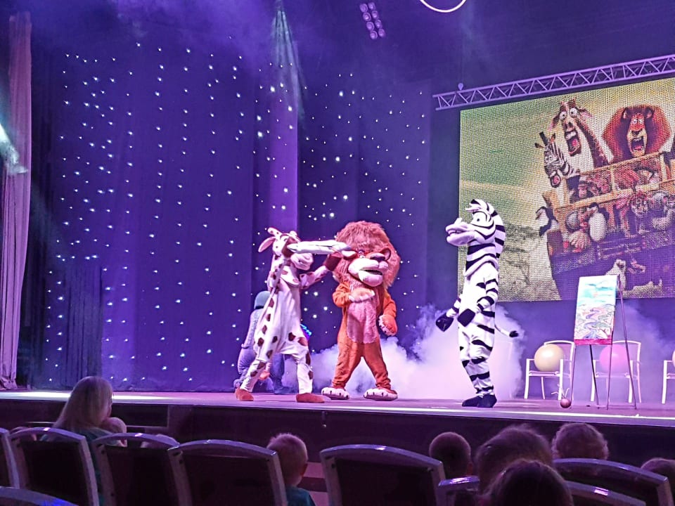 Abendprogramm Madagascar für Kinder Güral Premier Belek